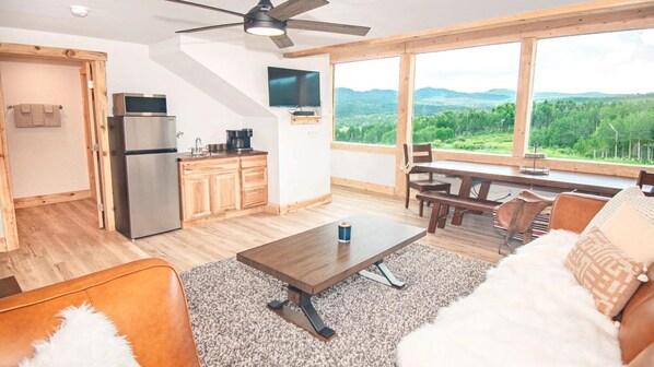Luxury Cabin, Mountain View | Living area | 65-inch Smart TV with digital channels, Netflix, Hulu
