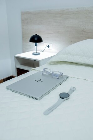 1 soverom, strykejern/-brett, wi-fi og sengetøy