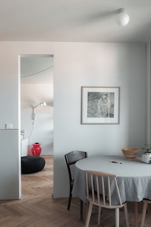 Dining - Stylish apartment in Trnava, close to historic city center  (Trnavský kraj)