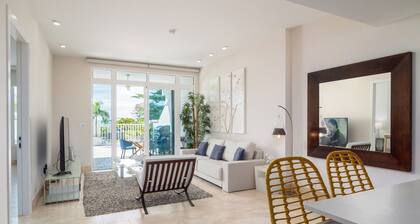 Luxurious 1 Bedroom apartment