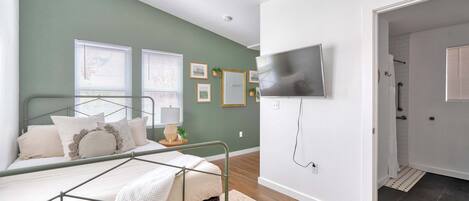 Iron/ironing board, travel crib, WiFi, bed sheets