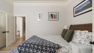 3 bedrooms, iron/ironing board, travel crib, WiFi