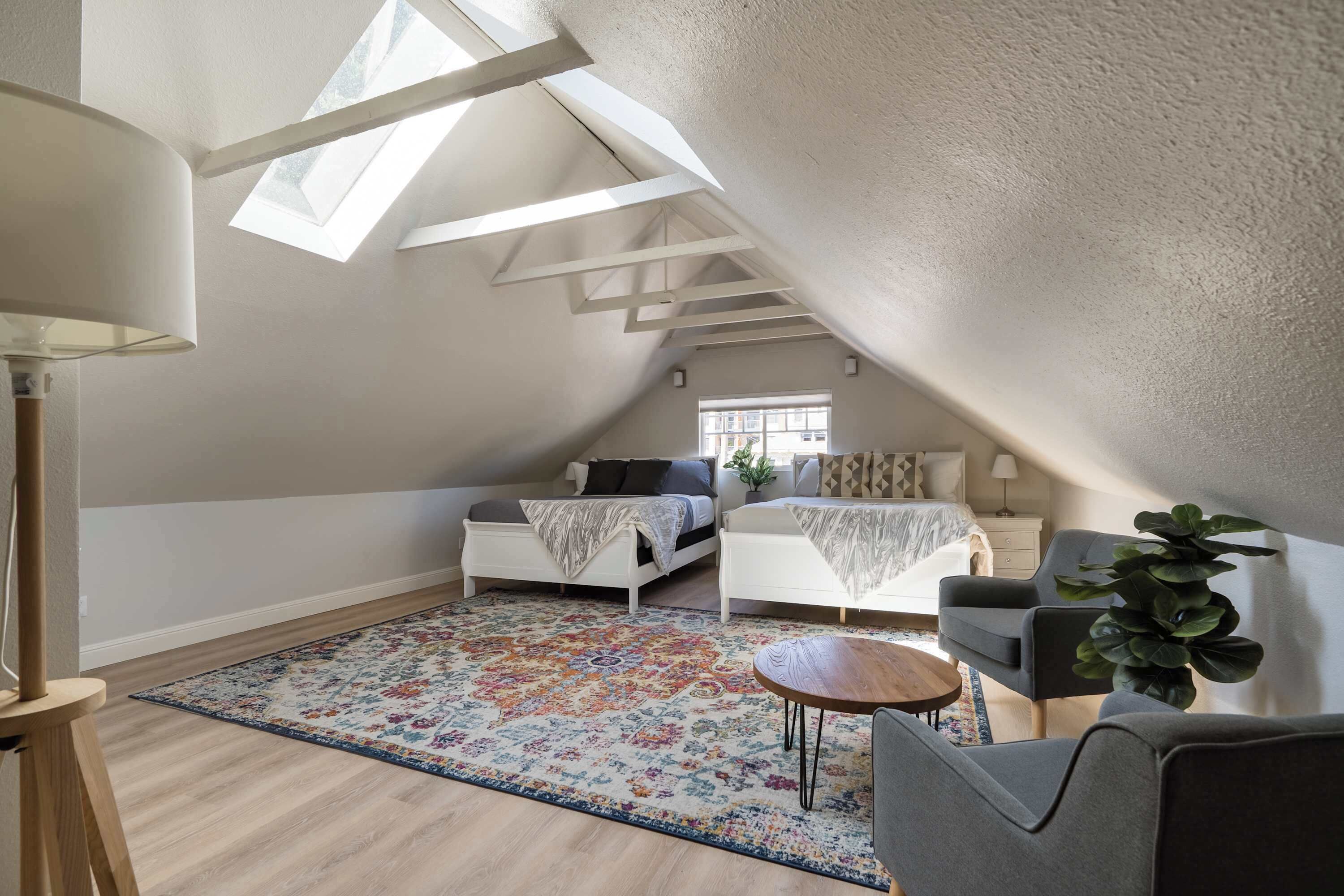 3 habitaciones, tabla de planchar con plancha, cuna de viaje y wifi 