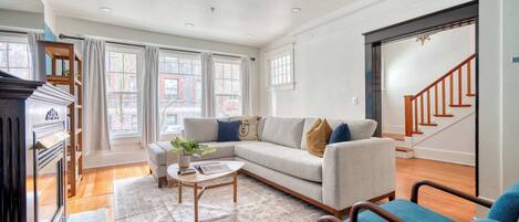 Télévision, espaces bureaux