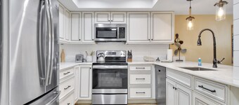 Coastal Oceanfront Condo with many amenities!