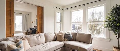 Télévision, espaces bureaux