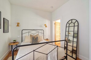 1 室のベッドルーム、アイロン / アイロン台、旅行用ベビーベッド、WiFi