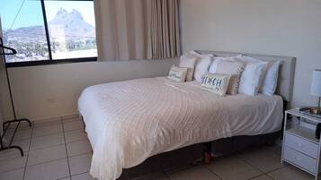 1 chambre, fer et planche Ă repasser, Wi-Fi, draps fournis