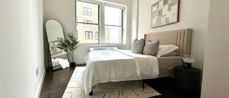 1 bedroom, WiFi, bed sheets