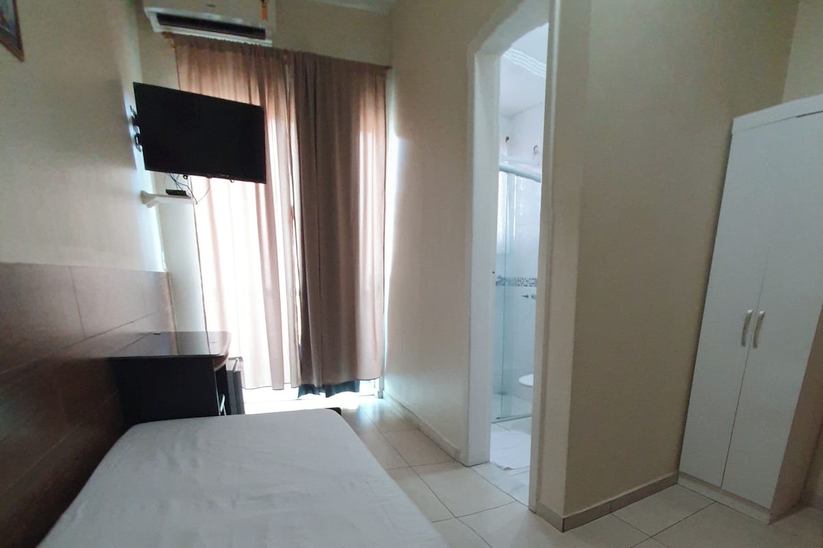 Classic Single Room, Balcony, City View