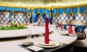 Dineren