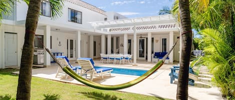 Villa, 3 chambres, piscine privée, vue sur la piscine | Intérieur