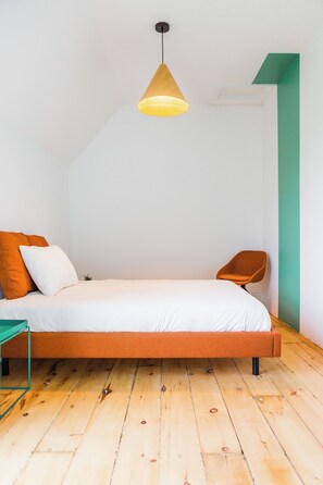 4 quartos, ferros/tábuas de passar roupa, Wi-Fi