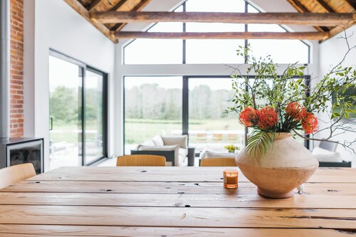 1875 Boutique Farmhouse | 4 Bedroom | Luxury Retreat