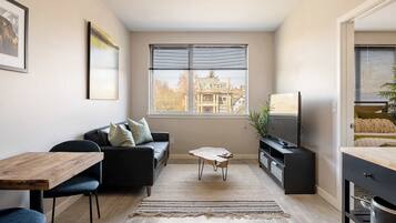 Smart TV, offices