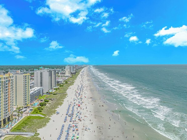 ビーチ、サンラウンジャー、ビーチタオル