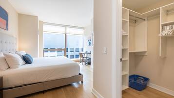 Luxury Apartment, Kitchen | 1 bedroom, iron/ironing board, free WiFi