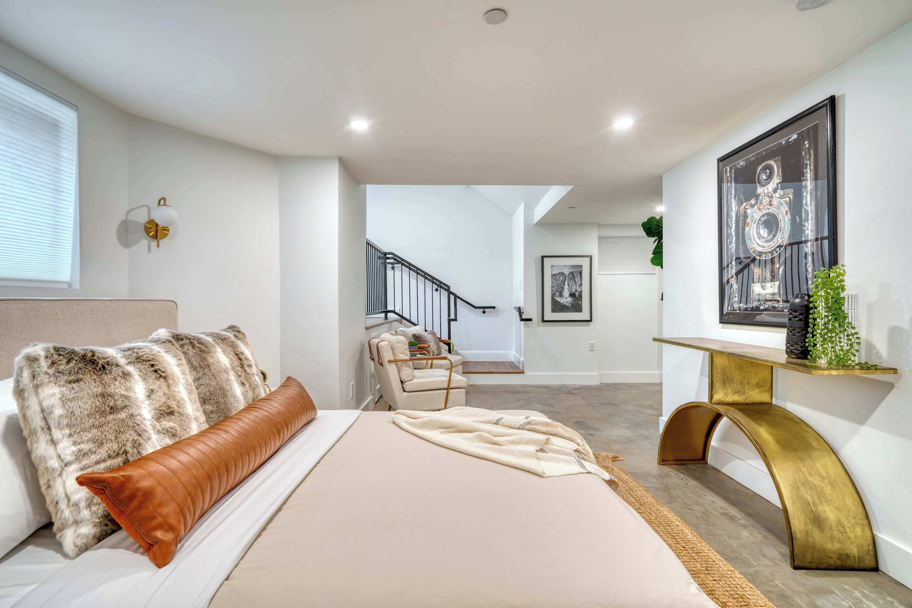 2 bedrooms, iron/ironing board, travel crib, WiFi