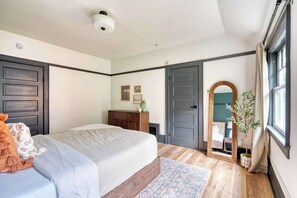 4 bedrooms, iron/ironing board, travel cot, WiFi