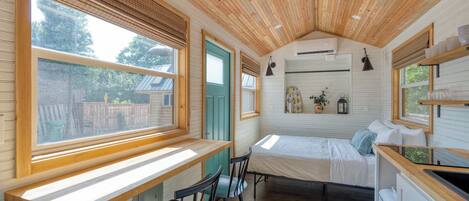 7 bedrooms, iron/ironing board, travel crib, WiFi