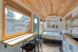 7 室のベッドルーム、アイロン / アイロン台、旅行用ベビーベッド、WiFi