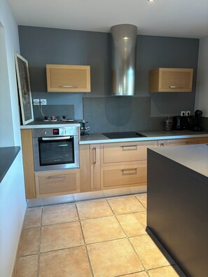 ميكروويف، فرن، موقد طهي مسطح