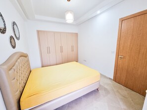 2 bedrooms