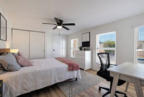5 bedrooms, desk, iron/ironing board, travel cot