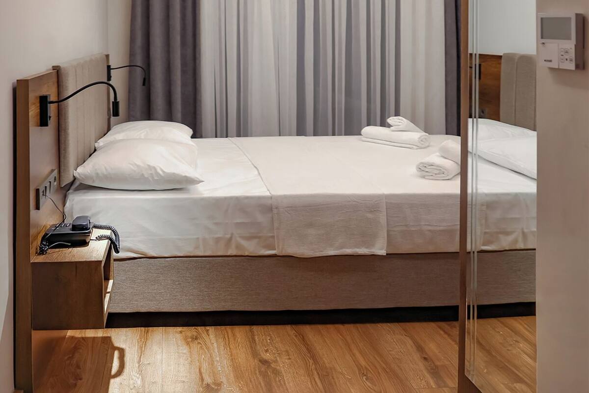 Free minibar items, in-room safe, desk, laptop workspace