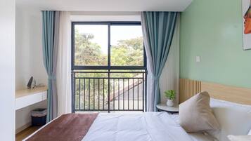 2 chambres, fer et planche à repasser, Wi-Fi, draps fournis