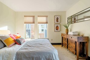 1 bedroom, iron/ironing board, travel cot, WiFi