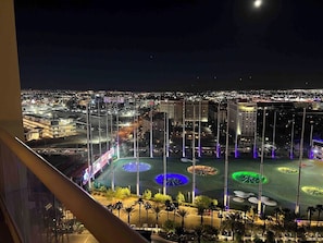 Property grounds - MGM Signature Balcony One Bedroom Two Beds Suite (Las Vegas)