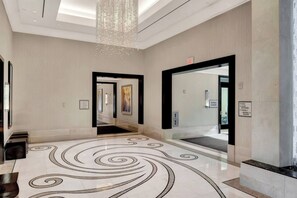 Interior - MGM 1 Bedroom Balcony And Or Studio Luxury Suites (Las Vegas)