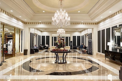 Five Star Trump Hotel No Resort and Cleaning Fees
