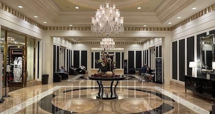 Five Star Trump Hotel No Resort and Cleaning Fees