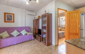 1 soverom, strykejern/-brett, wi-fi (inkludert) og sengetøy