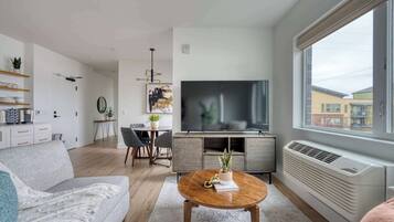 TV, offices