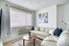 Fernseher, Arbeitsbereiche