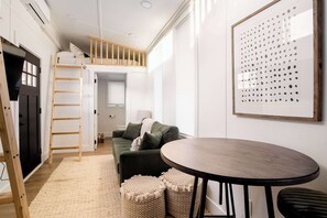 تلفزيون، مكتب