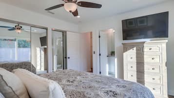 House, Multiple Beds, Pool Access, Pool View (Destination #46) | 3 bedrooms, individually decorated, individually furnished, bed sheets