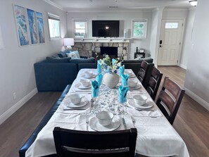 House, Multiple Beds, Pool Access, Pool View (Destination #13) | Dining - Destination #13 (Anaheim)