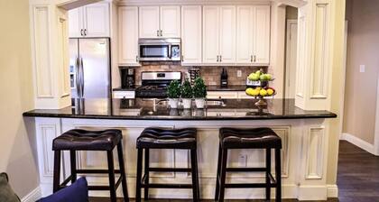 Wonderful 4 Bedroom 3 Bath Pool Home 3/4 Mile To Disney