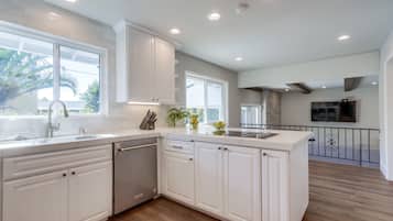 House, Multiple Beds, Pool Access, Pool View (Destination #44) | Private kitchen | Coffee/tea maker, electric kettle