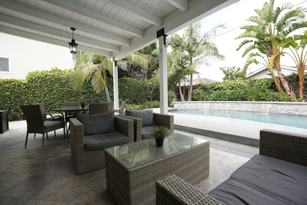 Outdoor pool, a heated pool - 4 bedroom, 3 bathrooms Pool Home (Orange)