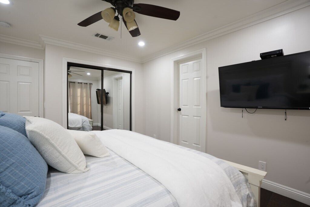 5 habitaciones, decoración personalizada y muebles diferentes 