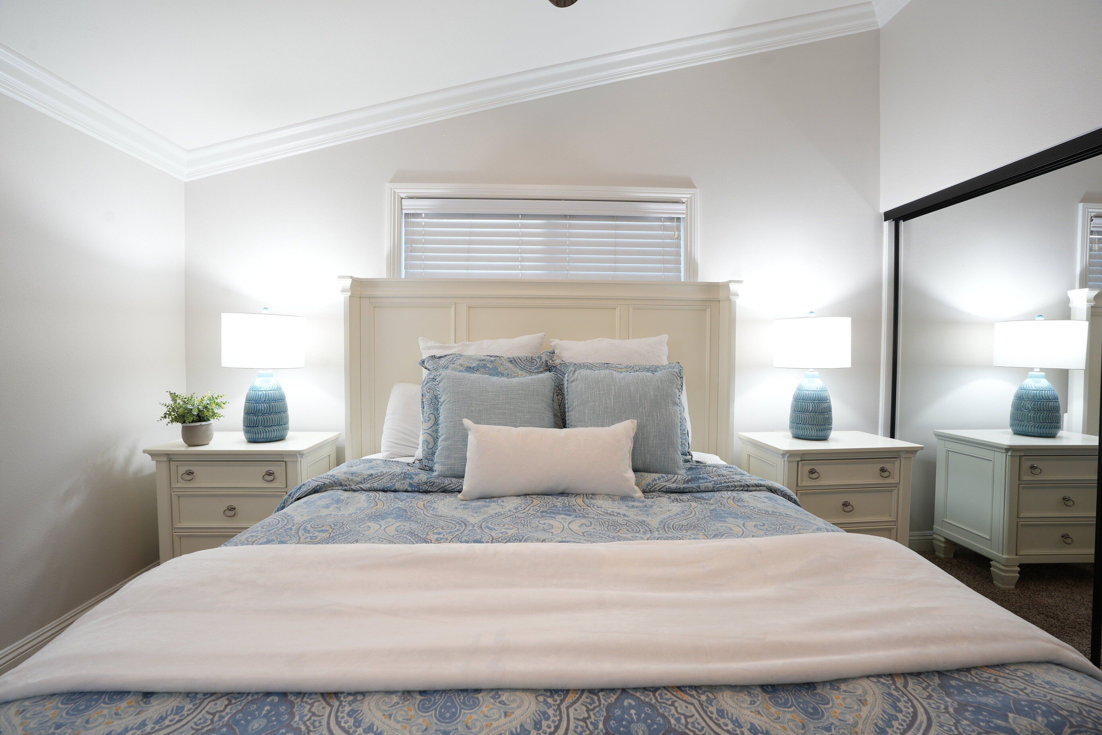 5 bedrooms, individually decorated, individually furnished, bed sheets