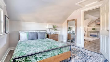 2 habitaciones, tabla de planchar con plancha, cuna de viaje y wifi