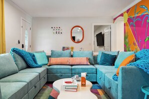 Smart-tv, tafelvoetbal en een tafeltennistafel