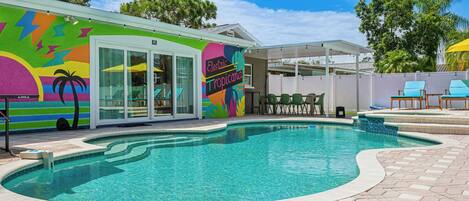 Ulkouima-allas, lämmitetty uima-allas