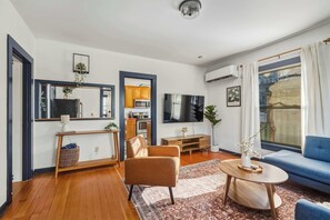 Televisio, työhuone